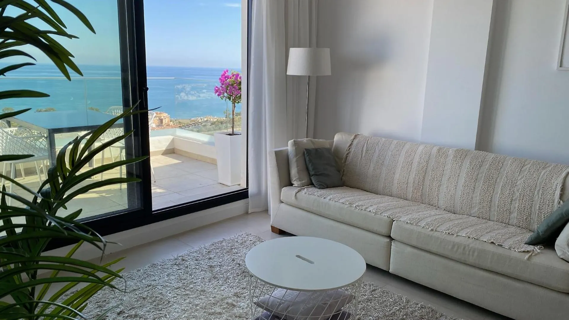 Heerlijk Penthouse, Dakterras Met Prachtig Zeezicht, Kingsize Bed, Zwembad, 700M Van Strand Torre de Benagalbon 0*,