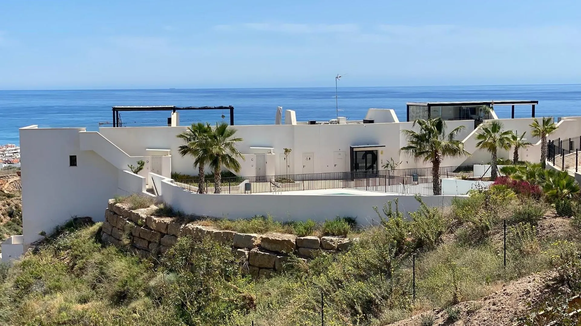 Appartement Heerlijk Penthouse, Dakterras Met Prachtig Zeezicht, Kingsize Bed, Zwembad, 700M Van Strand Torre de Benagalbon