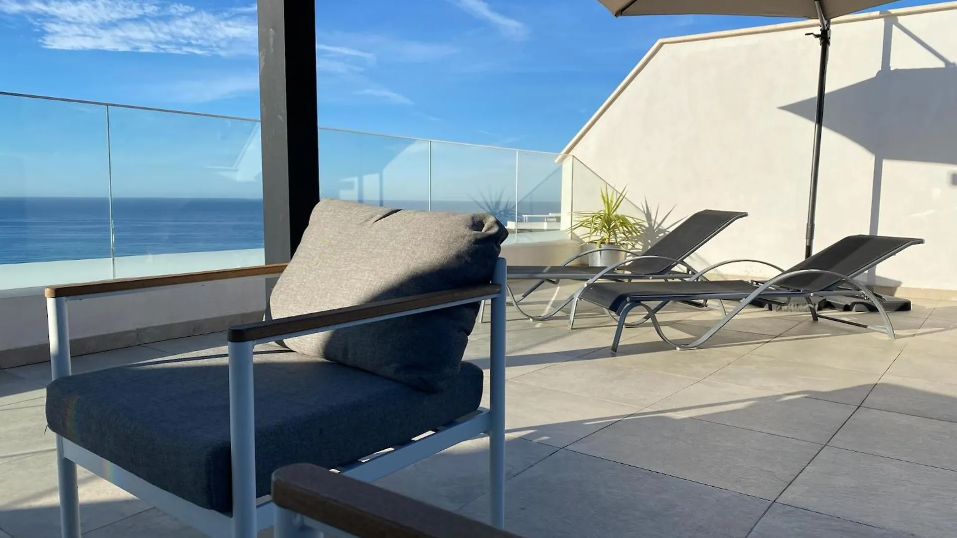 Heerlijk Penthouse, Dakterras Met Prachtig Zeezicht, Kingsize Bed, Zwembad, 700M Van Strand Torre de Benagalbon Apartment