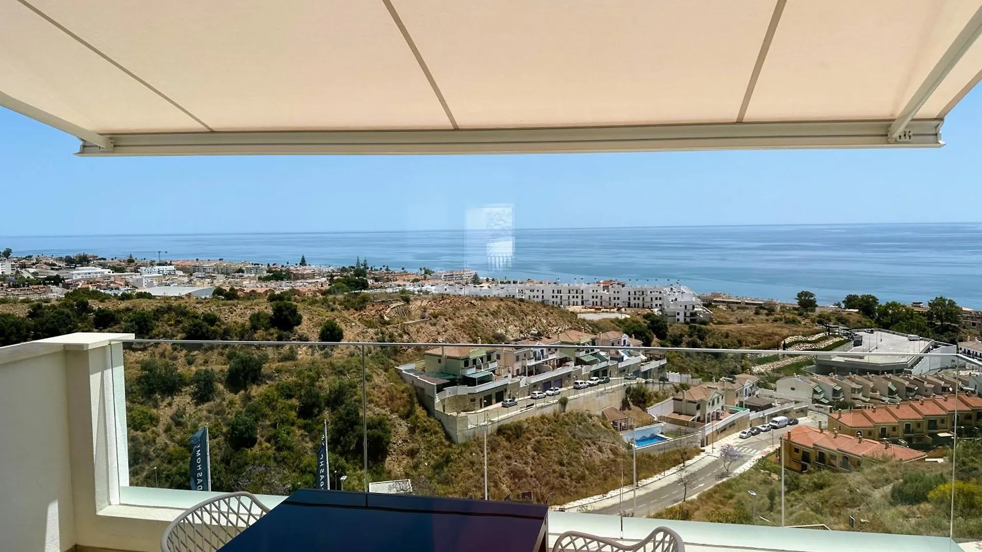 Heerlijk Penthouse, Dakterras Met Prachtig Zeezicht, Kingsize Bed, Zwembad, 700M Van Strand location